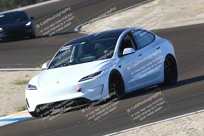 media/Nov-08-2025-Speed Ventures (Sat) [[1c7a6332f5]]/TC A/Session 1 (Turn 3)/